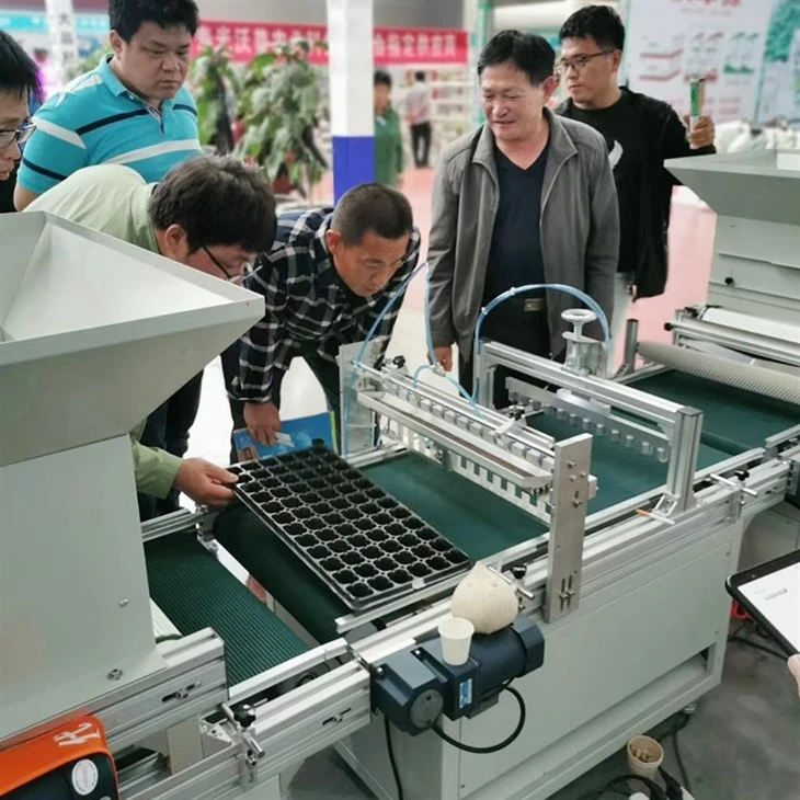 seeding tray machine5